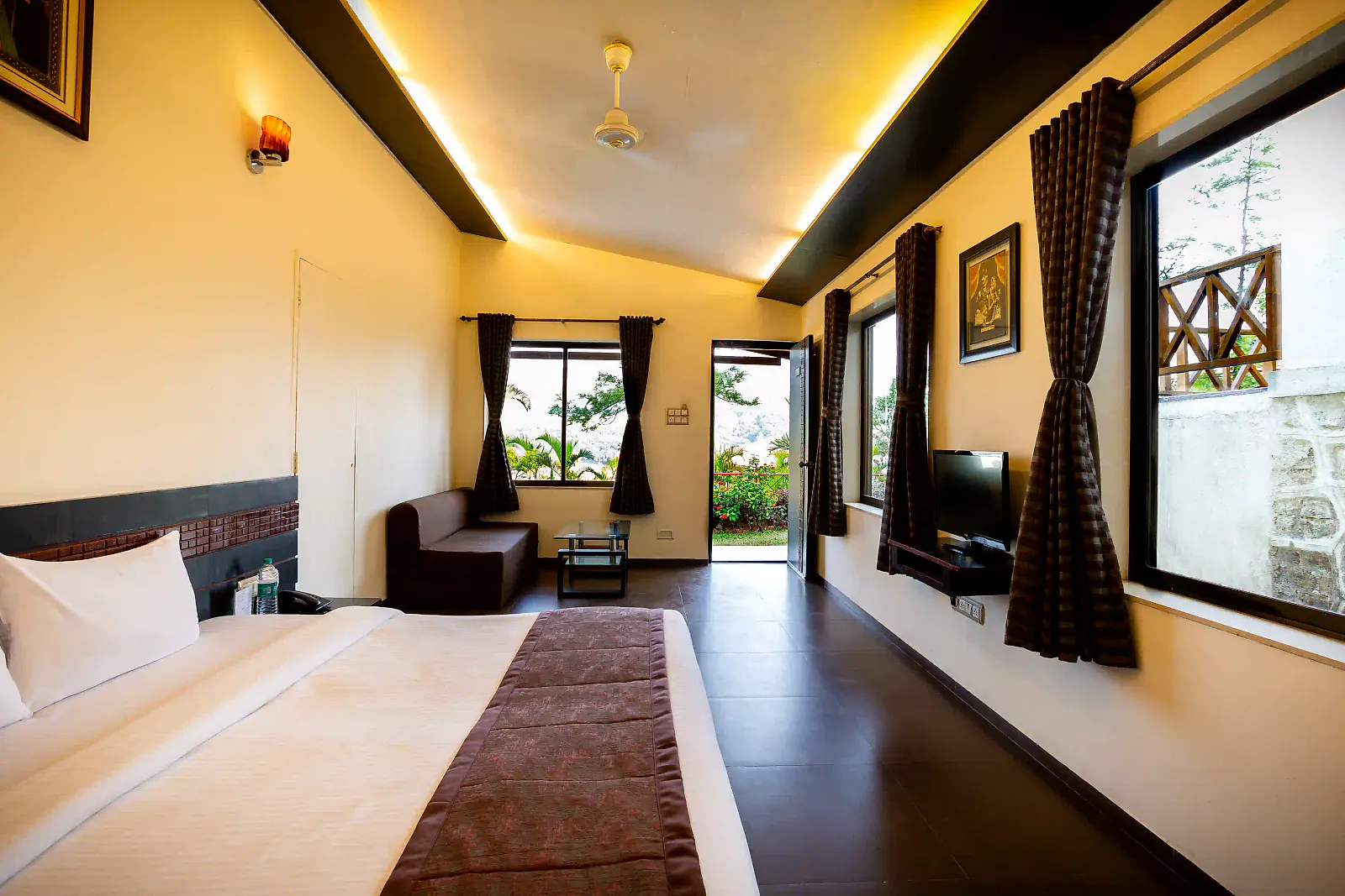 Deluxe Cottage