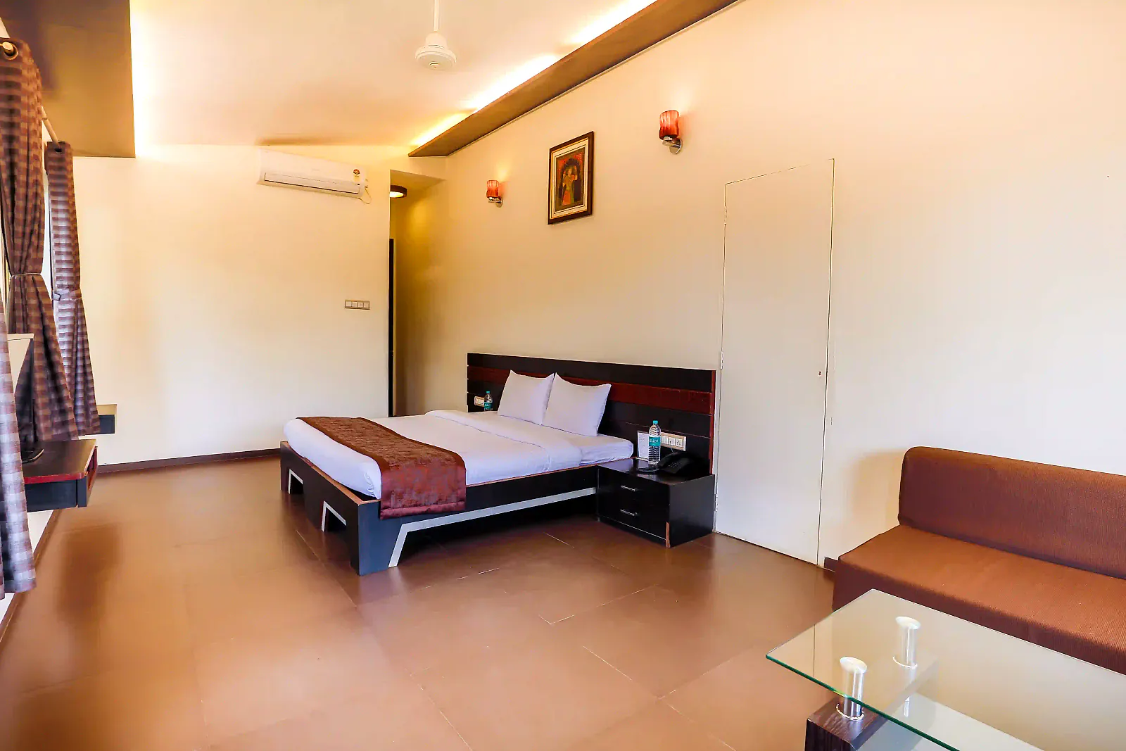 Deluxe Cottage at Cloud 9 Hills Resort