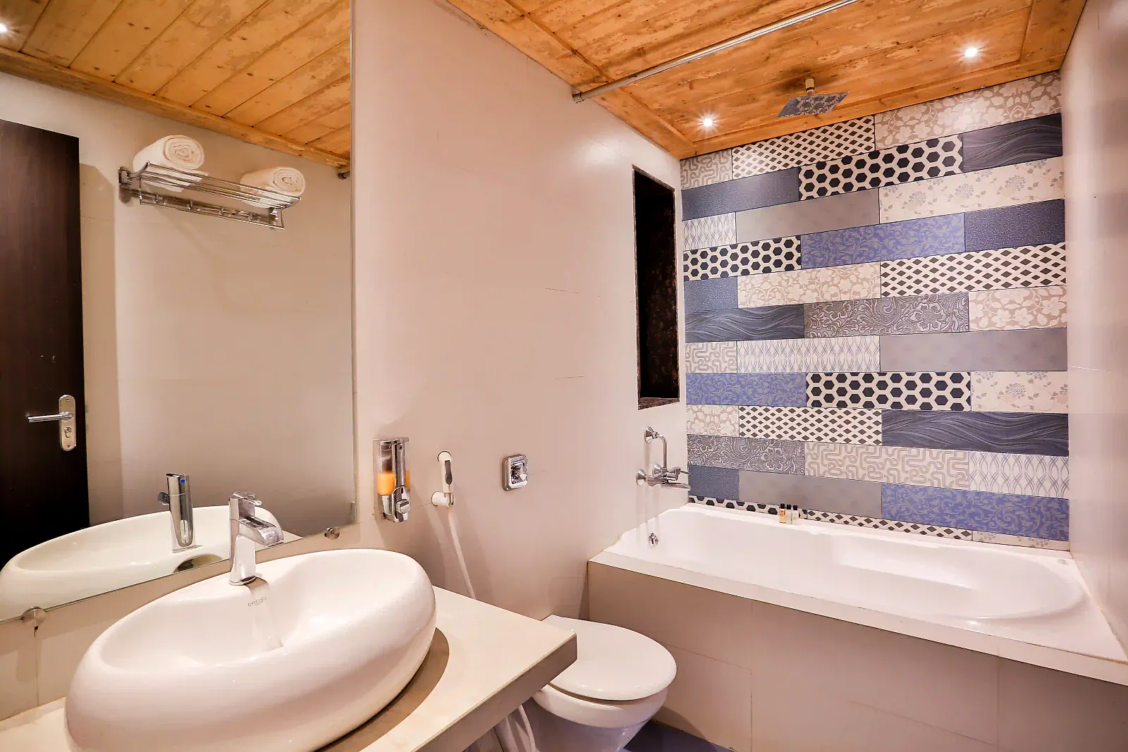 3 Bedroom Luxury Villa washroom