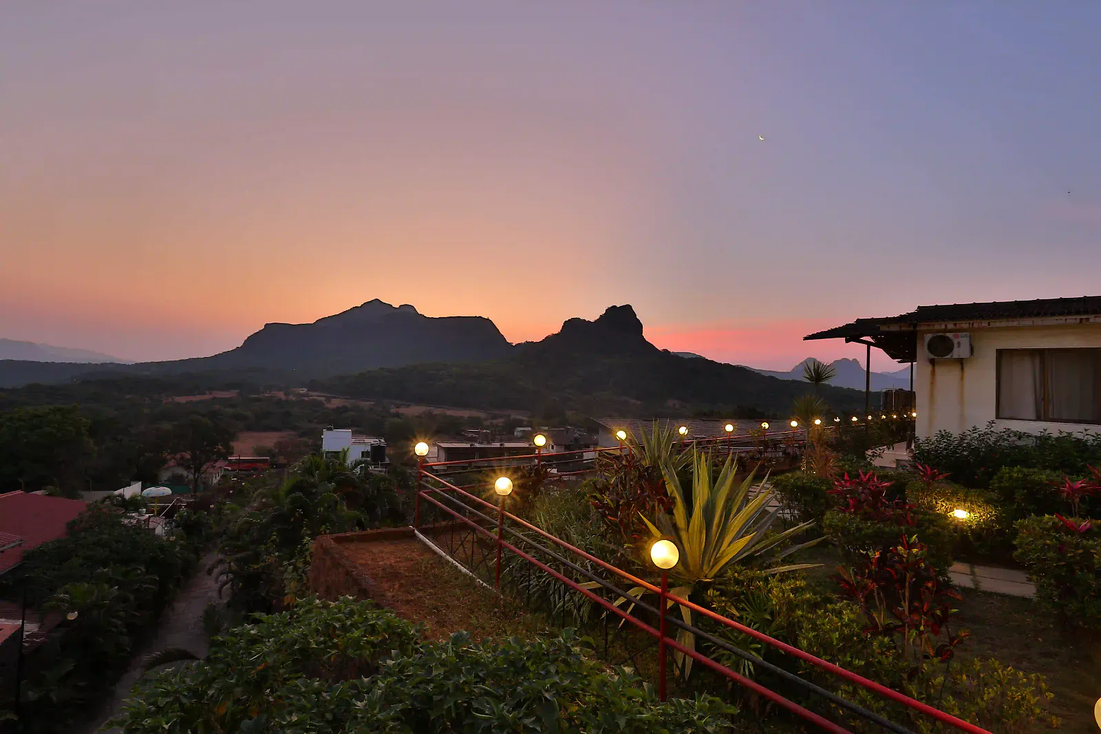 Winter mist mornings near Cloud 9 Hills Resort