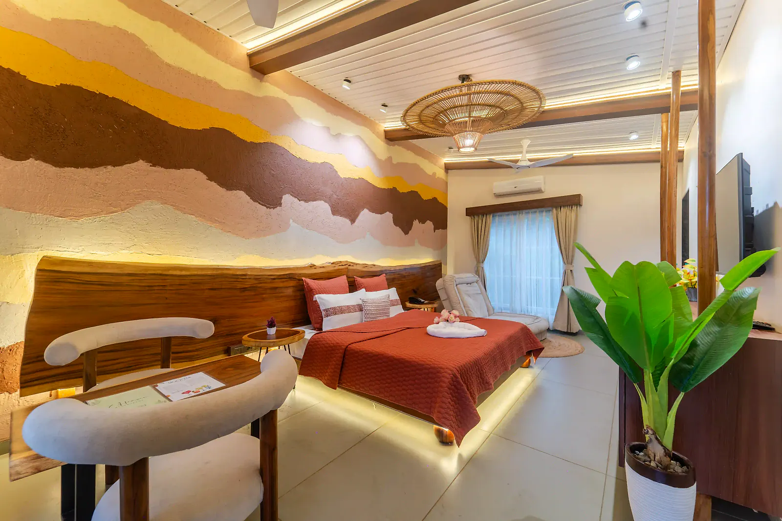 Deluxe Suite